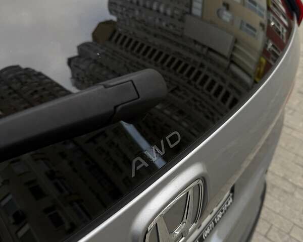 Сірий Хонда СРВ, об'ємом двигуна 1.99 л та пробігом 40 тис. км за 30500 $, фото 6 на Automoto.ua