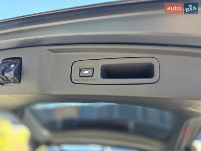 Серый Хонда СРВ, объемом двигателя 1.5 л и пробегом 10 тыс. км за 31500 $, фото 11 на Automoto.ua