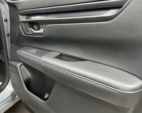 Сірий Хонда СРВ, об'ємом двигуна 1.5 л та пробігом 37 тис. км за 37000 $, фото 10 на Automoto.ua