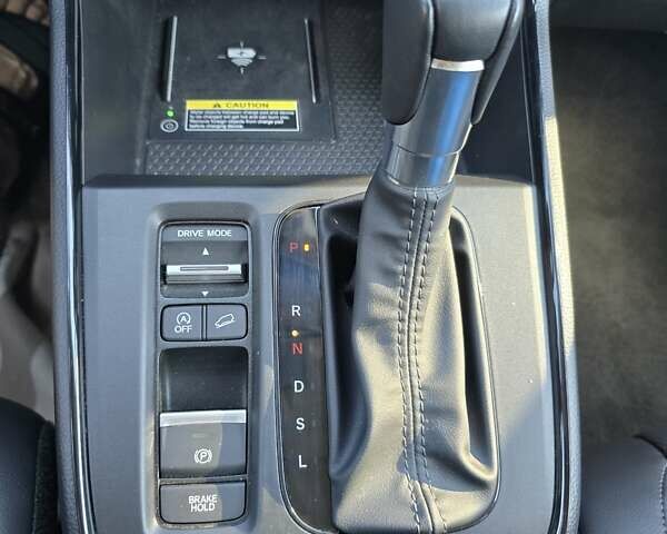 Серый Хонда СРВ, объемом двигателя 1.5 л и пробегом 10 тыс. км за 31500 $, фото 17 на Automoto.ua