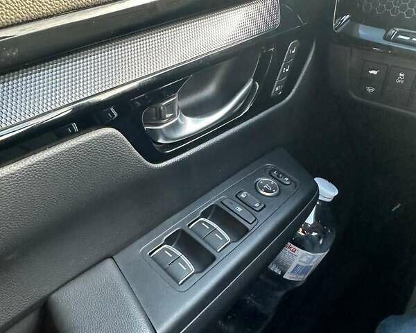 Хонда СРВ 2023 в Львове на Automoto.ua Серый Хонда СРВ, объемом двигателя 1.99 л и пробегом 39 тыс. км за 36500 $, фото 21 на Automoto.ua