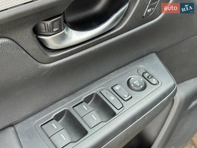 Сірий Хонда СРВ, об'ємом двигуна 2 л та пробігом 5 тис. км за 46690 $, фото 19 на Automoto.ua