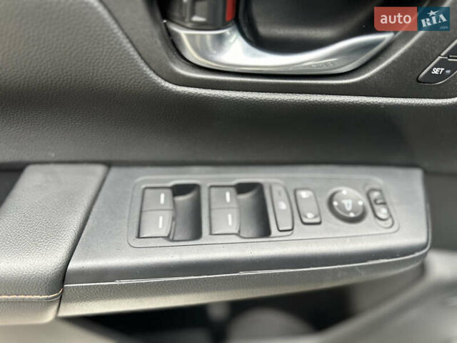 Сірий Хонда СРВ, об'ємом двигуна 1.99 л та пробігом 10 тис. км за 38499 $, фото 11 на Automoto.ua