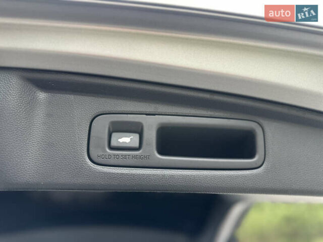 Сірий Хонда СРВ, об'ємом двигуна 1.99 л та пробігом 10 тис. км за 38499 $, фото 31 на Automoto.ua