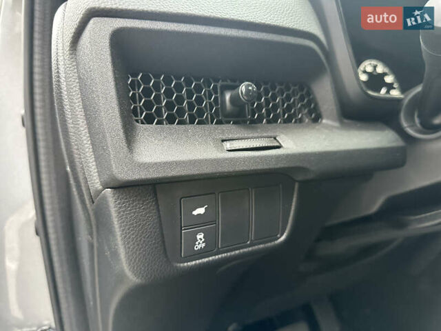 Сірий Хонда СРВ, об'ємом двигуна 1.99 л та пробігом 10 тис. км за 38499 $, фото 12 на Automoto.ua