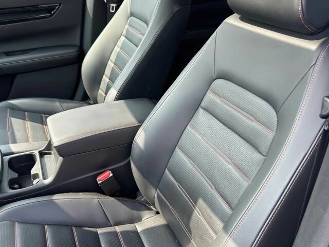 Хонда СРВ 2023 в Львове на Automoto.ua Синий Хонда СРВ, объемом двигателя 2 л и пробегом 30 тыс. км за 21300 $, фото 8 на Automoto.ua