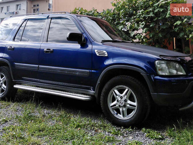 Синий Хонда СРВ, объемом двигателя 2 л и пробегом 215 тыс. км за 3000 $, фото 1 на Automoto.ua