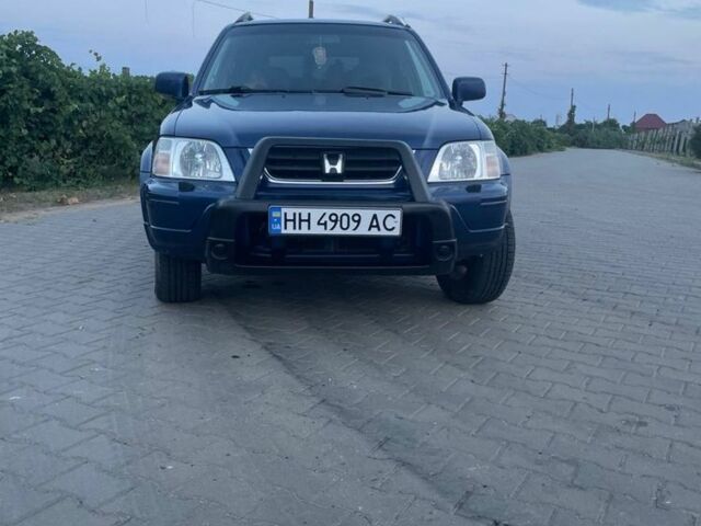 Синий Хонда СРВ, объемом двигателя 2 л и пробегом 251 тыс. км за 5300 $, фото 1 на Automoto.ua