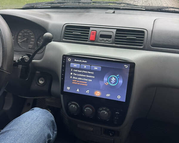 Синий Хонда СРВ, объемом двигателя 2 л и пробегом 300 тыс. км за 6500 $, фото 6 на Automoto.ua