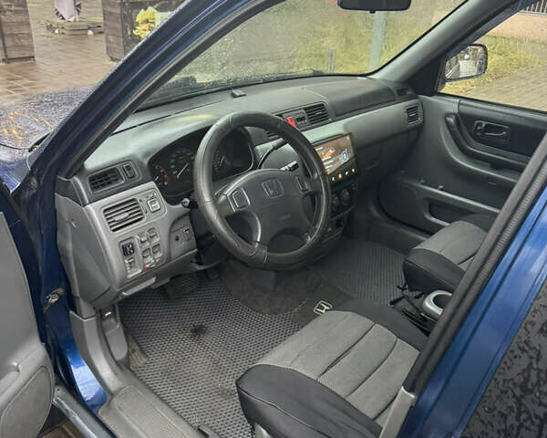 Синий Хонда СРВ, объемом двигателя 2 л и пробегом 300 тыс. км за 6500 $, фото 5 на Automoto.ua