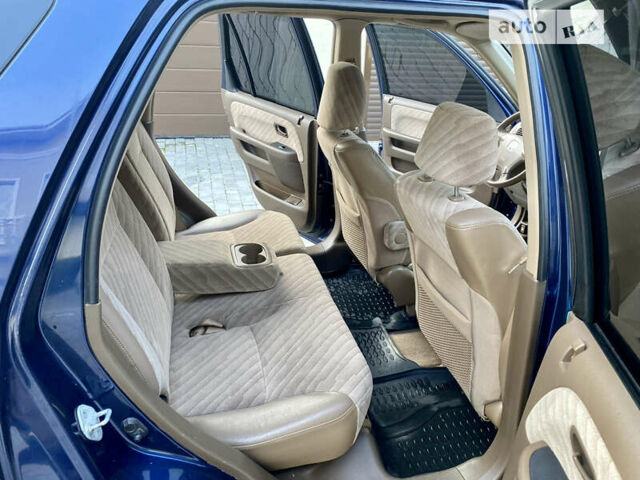 Синій Хонда СРВ, об'ємом двигуна 2 л та пробігом 215 тис. км за 6900 $, фото 42 на Automoto.ua