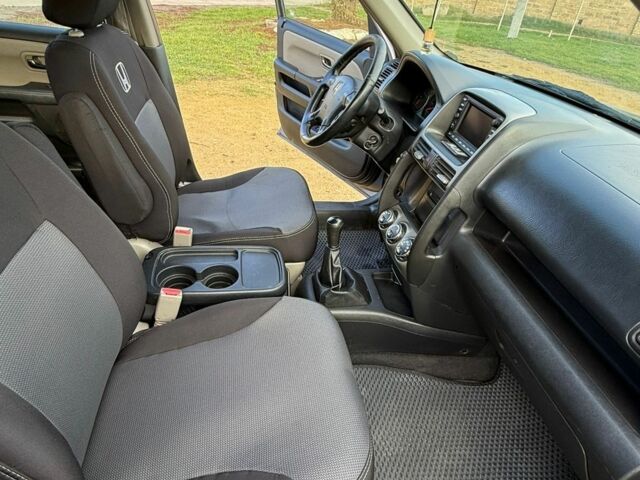 Синий Хонда СРВ, объемом двигателя 2.2 л и пробегом 334 тыс. км за 4300 $, фото 5 на Automoto.ua