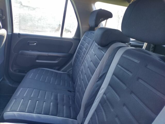 Синий Хонда СРВ, объемом двигателя 2 л и пробегом 244 тыс. км за 6400 $, фото 4 на Automoto.ua