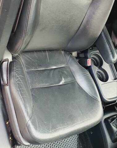 Хонда СРВ 2005 в Сумах на Automoto.ua Синий Хонда СРВ, объемом двигателя 2.2 л и пробегом 240 тыс. км за 6300 $, фото 4 на Automoto.ua