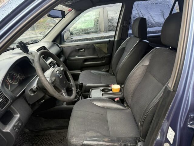 Синий Хонда СРВ, объемом двигателя 2 л и пробегом 331 тыс. км за 2600 $, фото 4 на Automoto.ua