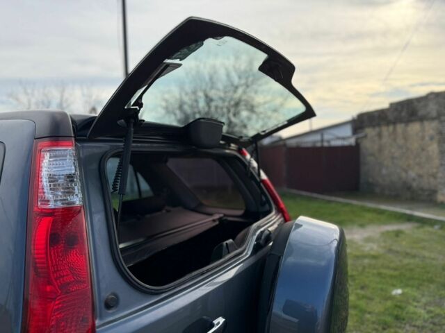 Синий Хонда СРВ, объемом двигателя 2.2 л и пробегом 334 тыс. км за 4300 $, фото 4 на Automoto.ua