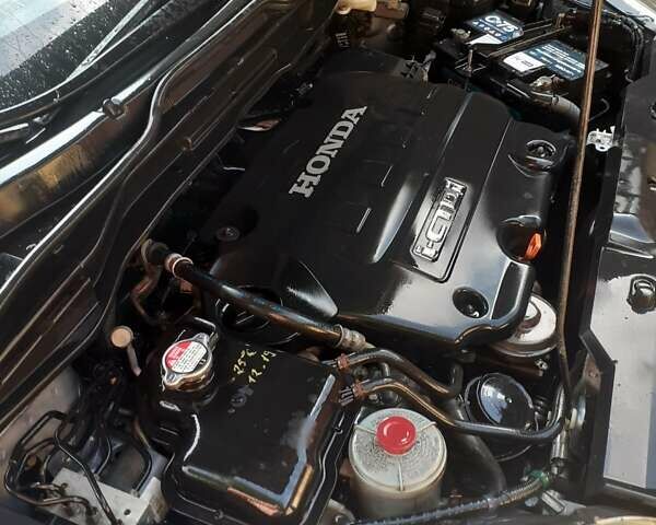 Синий Хонда СРВ, объемом двигателя 2.2 л и пробегом 255 тыс. км за 8150 $, фото 2 на Automoto.ua