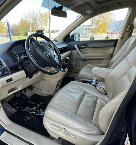 Синий Хонда СРВ, объемом двигателя 2.2 л и пробегом 309 тыс. км за 8999 $, фото 6 на Automoto.ua