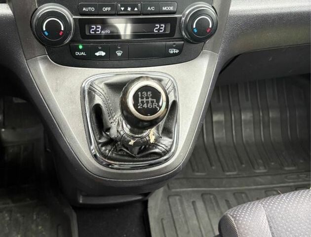 Синий Хонда СРВ, объемом двигателя 0 л и пробегом 277 тыс. км за 6105 $, фото 6 на Automoto.ua