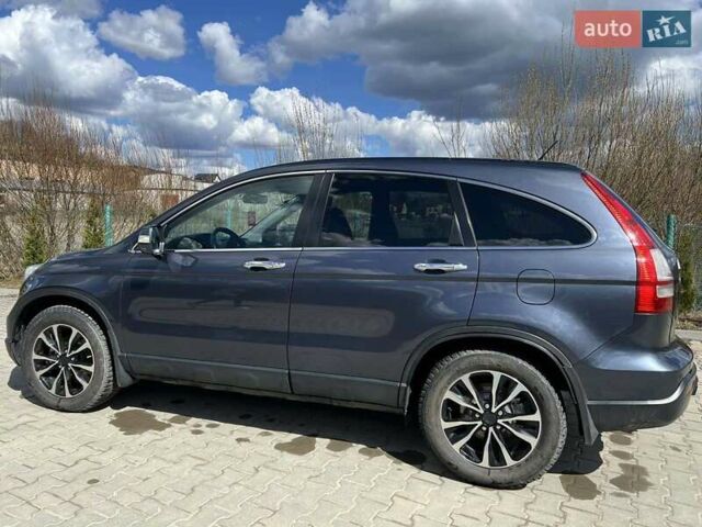Синий Хонда СРВ, объемом двигателя 2.2 л и пробегом 180 тыс. км за 9300 $, фото 1 на Automoto.ua