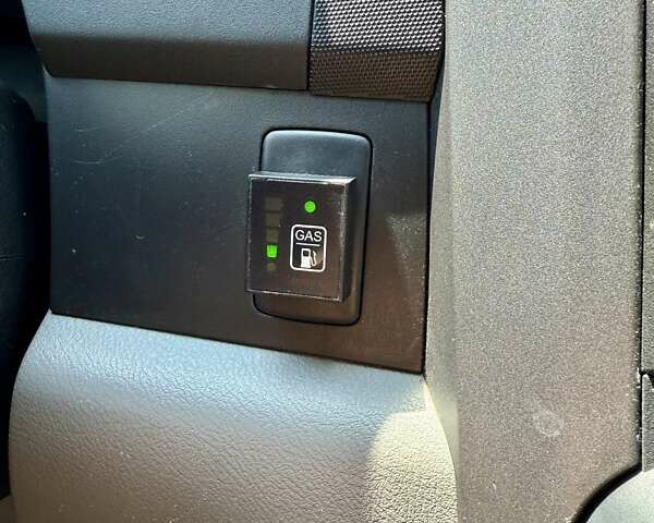 Синій Хонда СРВ, об'ємом двигуна 2.4 л та пробігом 253 тис. км за 9999 $, фото 23 на Automoto.ua