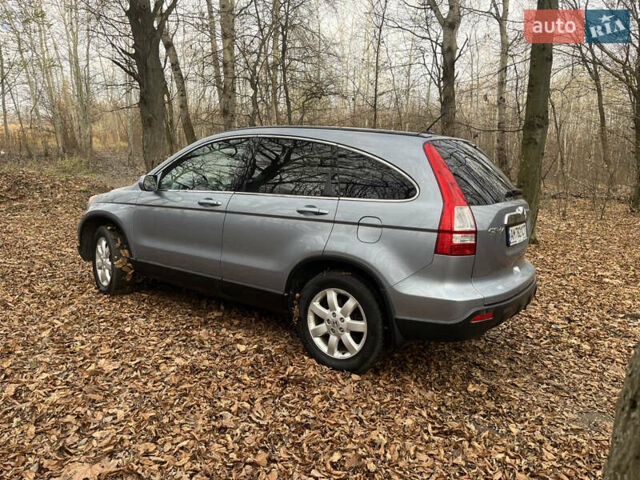 Синий Хонда СРВ, объемом двигателя 2.35 л и пробегом 318 тыс. км за 10200 $, фото 4 на Automoto.ua