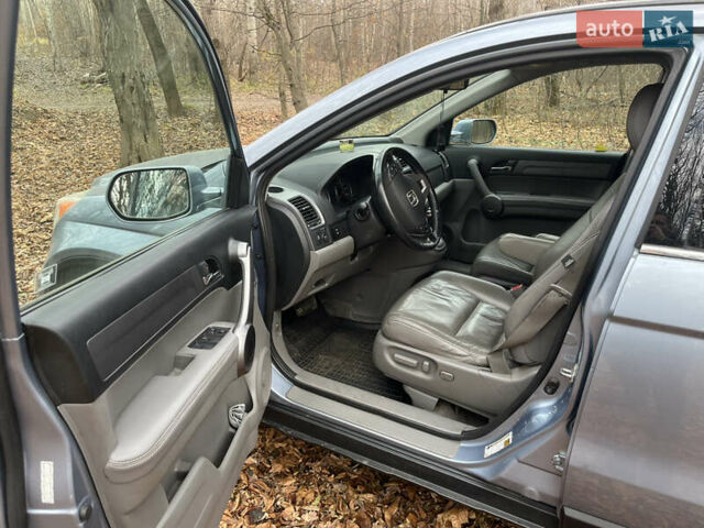 Синий Хонда СРВ, объемом двигателя 2.35 л и пробегом 318 тыс. км за 10200 $, фото 10 на Automoto.ua