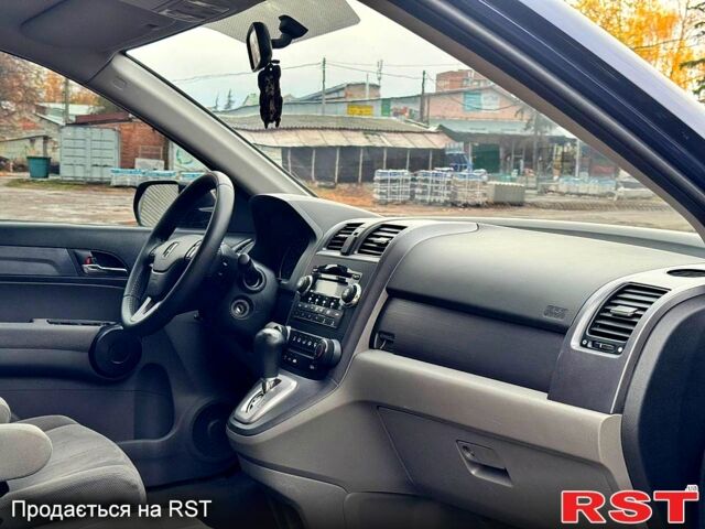 Синий Хонда СРВ, объемом двигателя 2.4 л и пробегом 150 тыс. км за 11350 $, фото 7 на Automoto.ua