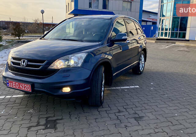 Синий Хонда СРВ, объемом двигателя 2.2 л и пробегом 245 тыс. км за 13800 $, фото 1 на Automoto.ua