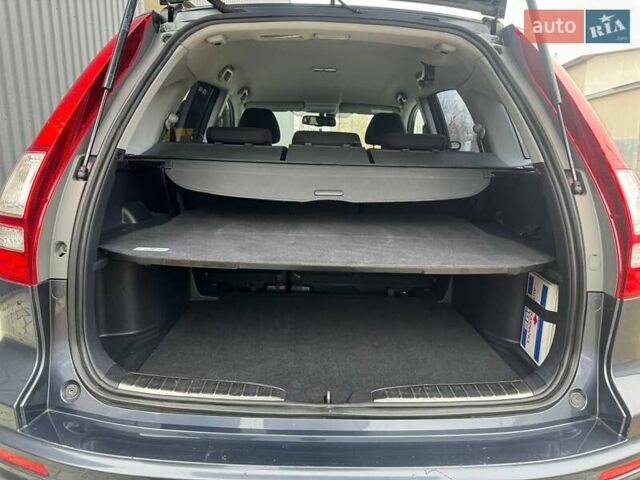 Синий Хонда СРВ, объемом двигателя 2.2 л и пробегом 236 тыс. км за 12950 $, фото 11 на Automoto.ua