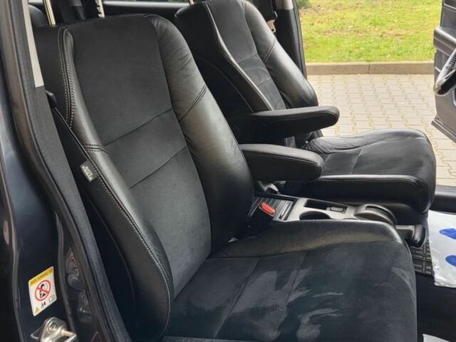 Синий Хонда СРВ, объемом двигателя 2 л и пробегом 165 тыс. км за 7600 $, фото 18 на Automoto.ua