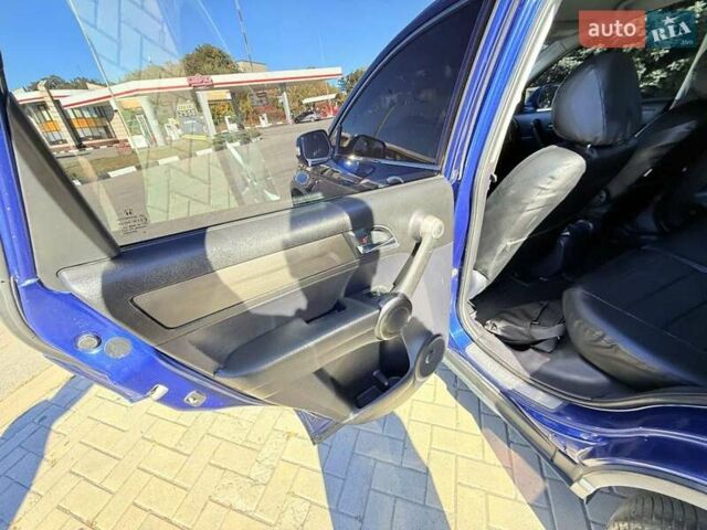 Синий Хонда СРВ, объемом двигателя 2.2 л и пробегом 257 тыс. км за 12900 $, фото 15 на Automoto.ua