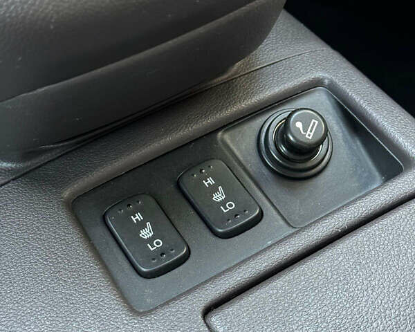 Синий Хонда СРВ, объемом двигателя 2.4 л и пробегом 233 тыс. км за 16000 $, фото 15 на Automoto.ua