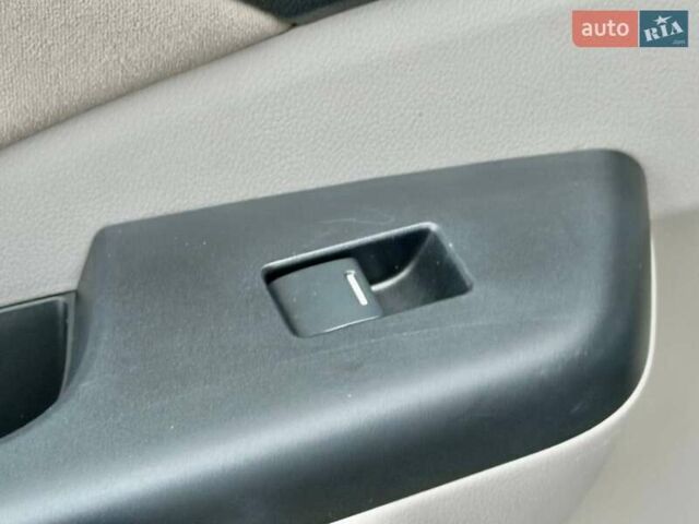 Синий Хонда СРВ, объемом двигателя 2.4 л и пробегом 158 тыс. км за 12999 $, фото 31 на Automoto.ua