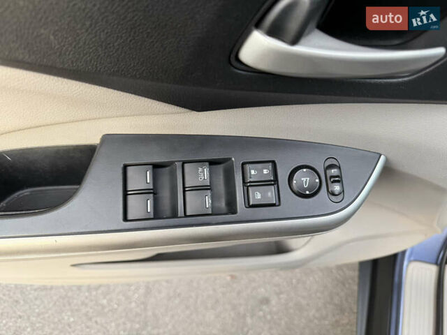 Синий Хонда СРВ, объемом двигателя 2.4 л и пробегом 250 тыс. км за 12777 $, фото 41 на Automoto.ua