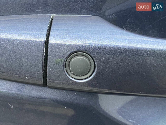 Синий Хонда СРВ, объемом двигателя 2.2 л и пробегом 230 тыс. км за 17700 $, фото 23 на Automoto.ua