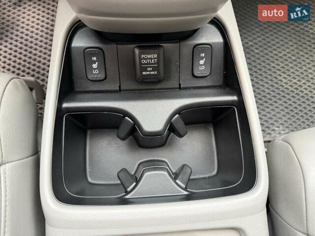 Синий Хонда СРВ, объемом двигателя 2.4 л и пробегом 250 тыс. км за 12777 $, фото 58 на Automoto.ua