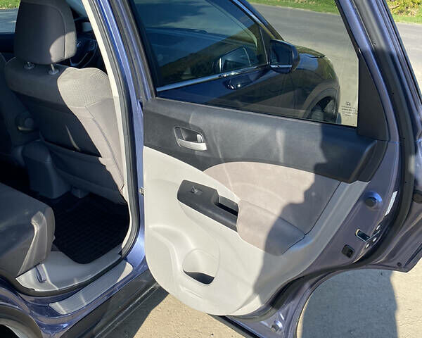 Синий Хонда СРВ, объемом двигателя 2.4 л и пробегом 232 тыс. км за 14399 $, фото 17 на Automoto.ua