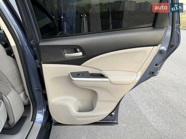 Синий Хонда СРВ, объемом двигателя 2.4 л и пробегом 250 тыс. км за 12777 $, фото 66 на Automoto.ua