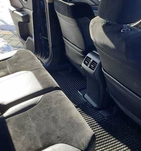 Синий Хонда СРВ, объемом двигателя 2.2 л и пробегом 320 тыс. км за 18313 $, фото 2 на Automoto.ua