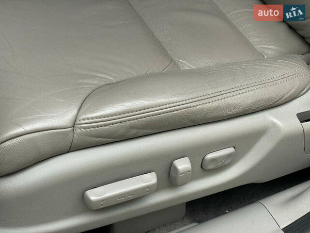 Хонда СРВ 2014 в Киеве на Automoto.ua Синий Хонда СРВ, объемом двигателя 2.4 л и пробегом 143 тыс. км за 16490 $, фото 21 на Automoto.ua