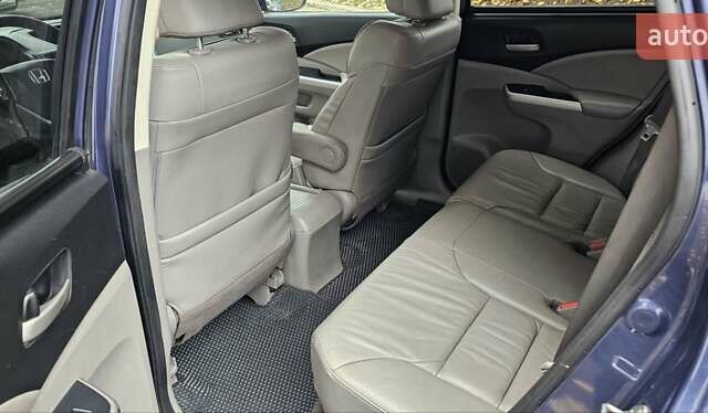 Хонда СРВ 2014 в Василькове на Automoto.ua Синий Хонда СРВ, объемом двигателя 2.35 л и пробегом 190 тыс. км за 15800 $, фото 13 на Automoto.ua