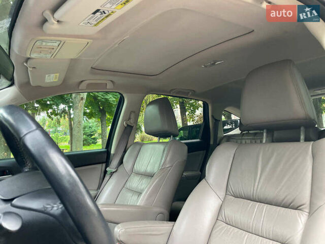 Хонда СРВ 2014 в Киеве на Automoto.ua Синий Хонда СРВ, объемом двигателя 2.4 л и пробегом 143 тыс. км за 16490 $, фото 20 на Automoto.ua