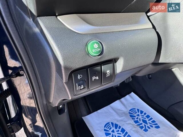 Синий Хонда СРВ, объемом двигателя 1.6 л и пробегом 215 тыс. км за 14400 $, фото 24 на Automoto.ua