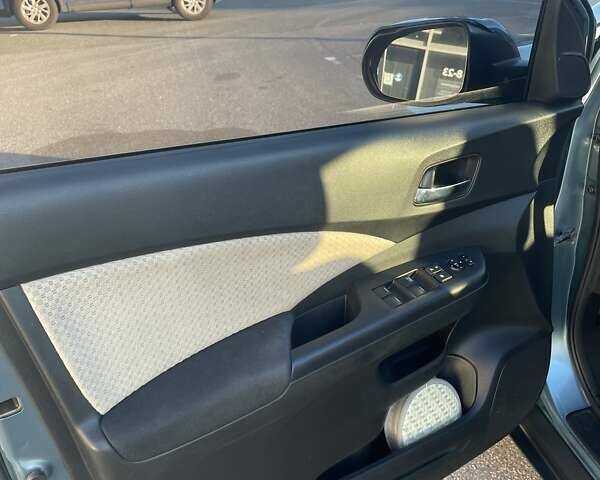 Синий Хонда СРВ, объемом двигателя 2.4 л и пробегом 80 тыс. км за 18500 $, фото 6 на Automoto.ua