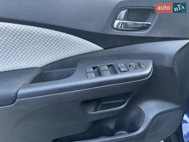 Синій Хонда СРВ, об'ємом двигуна 2.35 л та пробігом 63 тис. км за 18700 $, фото 21 на Automoto.ua