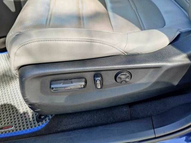 Синий Хонда СРВ, объемом двигателя 1.5 л и пробегом 96 тыс. км за 17500 $, фото 15 на Automoto.ua