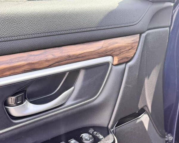 Синий Хонда СРВ, объемом двигателя 1.5 л и пробегом 127 тыс. км за 18500 $, фото 11 на Automoto.ua