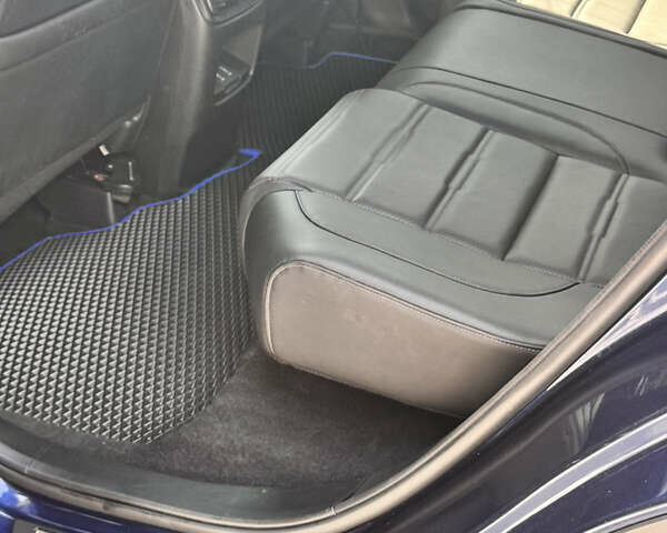 Синий Хонда СРВ, объемом двигателя 1.5 л и пробегом 120 тыс. км за 23200 $, фото 15 на Automoto.ua