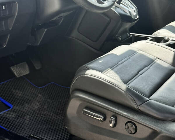 Синий Хонда СРВ, объемом двигателя 1.5 л и пробегом 120 тыс. км за 23200 $, фото 10 на Automoto.ua